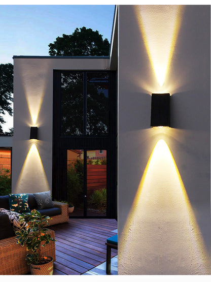 Simple Double Head Solar Wall Light