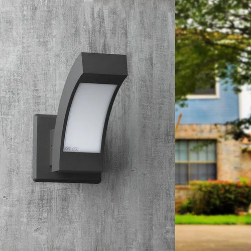 Modern Outdoor LED Wall Sconce – Waterproof Aluminum Exterior Light