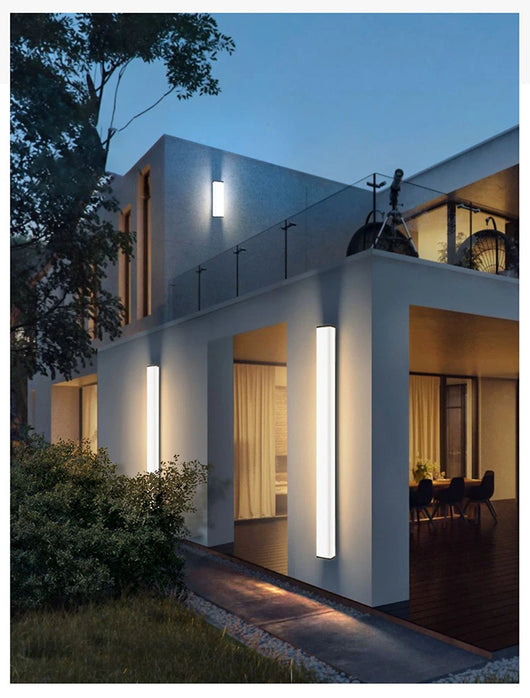 Stainless Steel LED Outdoor Wall Lamp – IP65 Waterproof Sconce