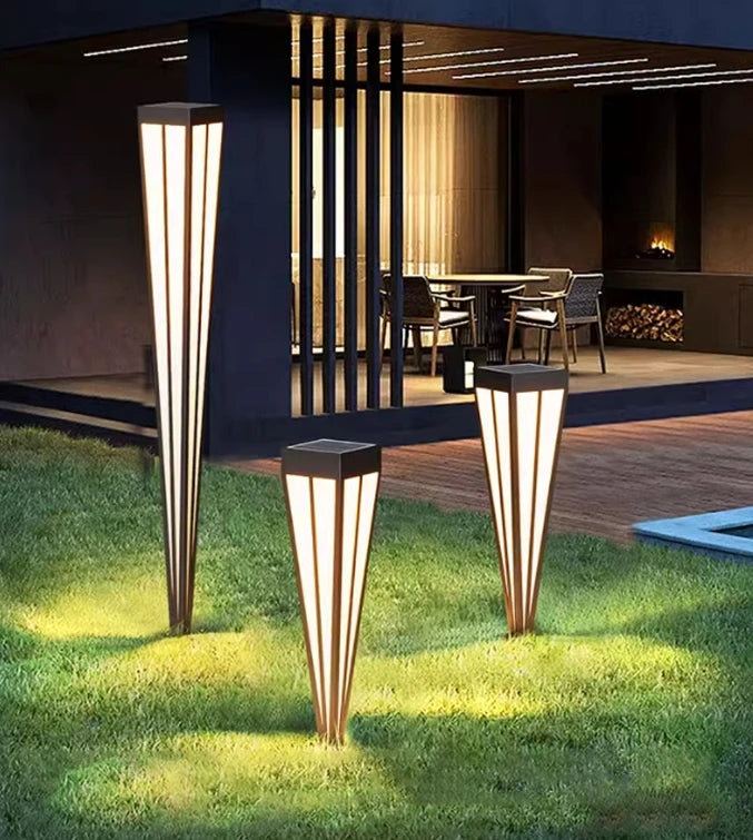 Solar LED Lawn Light Solar Garden Light 12W Solar LED Outdoor Aluminum Acrylic Garden Bollard