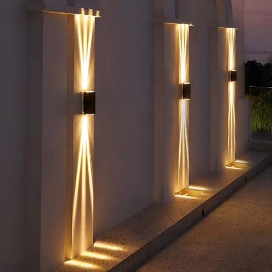 Modern LED Up & Down Wall Light – Dual-Directional Ambient Lamp