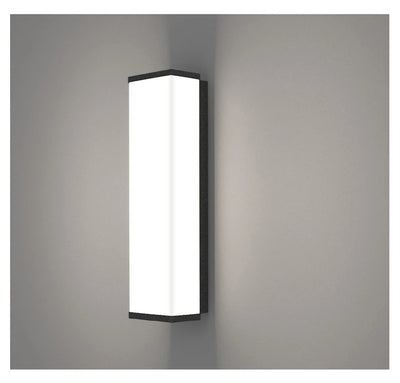 Stainless Steel LED Outdoor Wall Lamp – IP65 Waterproof Sconce