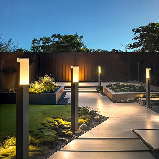 Modern LED Lawn Lamp