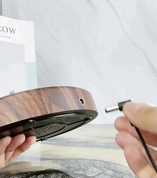 Magnetic Levitation Lamp Creativity Floating Glass LED Bulb